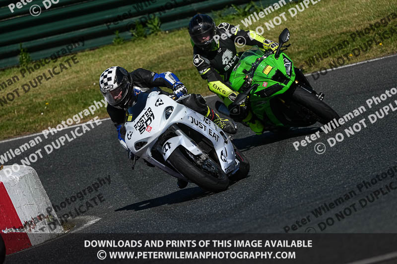 enduro digital images;event digital images;eventdigitalimages;mallory park;mallory park photographs;mallory park trackday;mallory park trackday photographs;no limits trackdays;peter wileman photography;racing digital images;trackday digital images;trackday photos